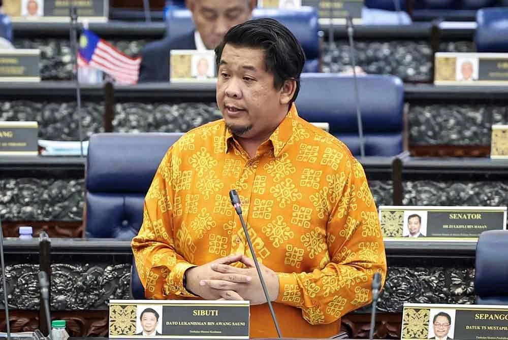 Lukanisman ketika Mesyuarat Kedua, Penggal Keempat Parlimen ke-15 Persidangan Dewan Rakyat di Bangunan Parlimen hari ini. - Foto: Bernama