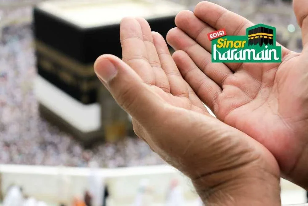 JANGAN pernah berhenti berdoa supaya dapat mengerjakan haji pada suatu hari nanti, di samping berusaha bersungguh-sungguh untuk menunaikan Rukun Islam kelima itu. -Foto: CANVA