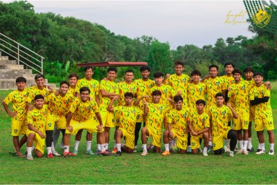 Pemain muda KDA FC bakal menerima kunjungan kelab berpengalaman, Imigresen FC II di Jitra pada petang Sabtu. FOTO KDA FC
