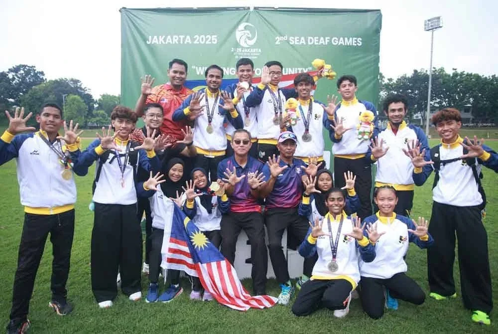 Kem olahraga mengharumkan nama Malaysia di Jakarta.