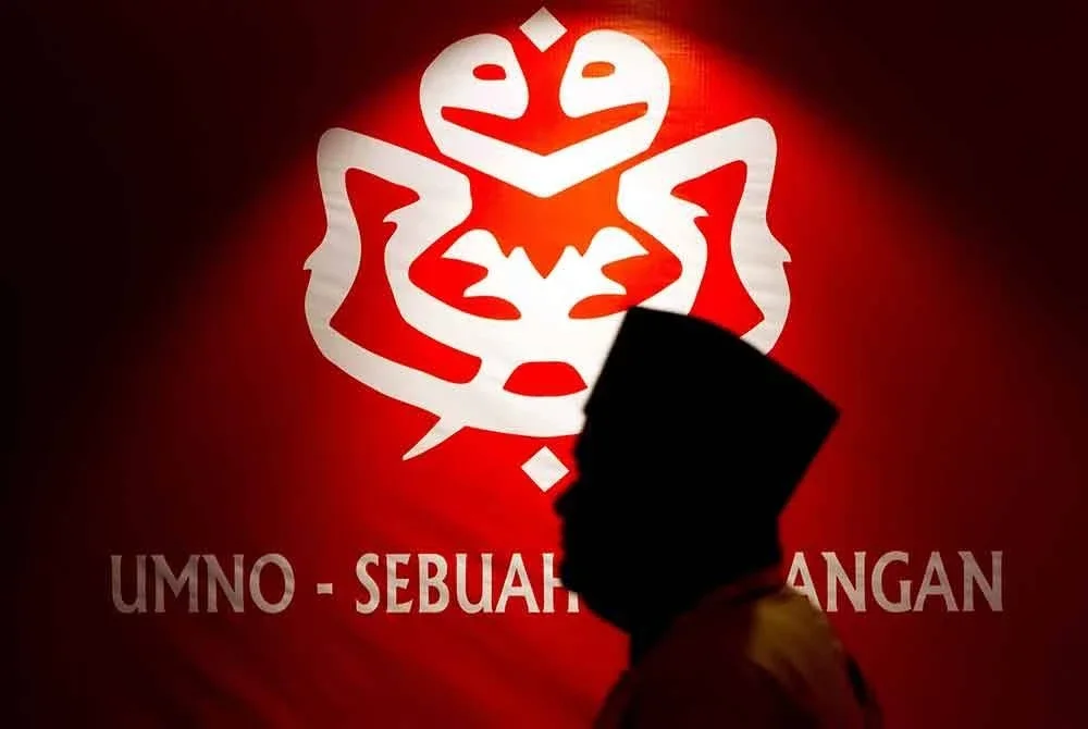 Perbalahan antara Akmal Saleh dan Lokman Adam cerminkan dilema besar UMNO, kekal bersama PH demi kuasa atau kembali ke idealisme lama dengan jajaran baharu. - Gambar hiasan
