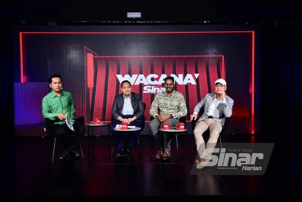 Wacana Sinar edisi 481 bertajuk 'Kerana Malaysia Milik Kita Bersama' dari kiri hos, Ismail Adnan; Felo Penyelidik Ilham Centre, Mujibu Ab Muis; (dua kiri), Penganalisis Politik, Dr Sharmin Kutty Sivaraman serta Peguam dan pemerhati politik, Tai Zee How (kanan) berlangsung di Studio Sinar Harian pada Selasa. Foto Sinar Harian ASRIL ASWANDI SHUKOR