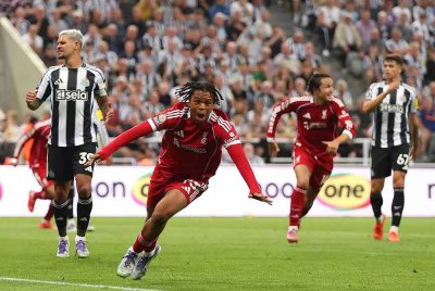 Rio Ngumoha yang berusia 16 tahun dan 361 hari muncul wira Liverpool apabila meledak gol kemenangan pada minit ke-100 di St James' Park. Foto Agensi