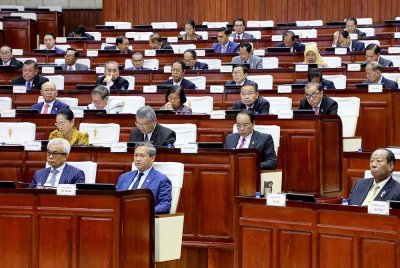 Parlimen Kemboja pada Isnin meluluskan rang undang-undang yang membolehkan individu yang 'bersekongkol' dengan negara asing dilucutkan kewarganegaraan mereka. Foto AFP
