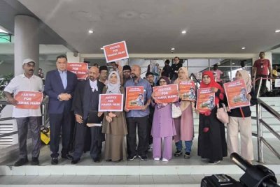 Mahkamah Tinggi Shah Alam memerintahkan kubur pelatih Palapes UTM, Syamsul Haris Shamsudin digali semula dalam tempoh 14 hari bagi membolehkan bedah siasat kedua dilakukan.