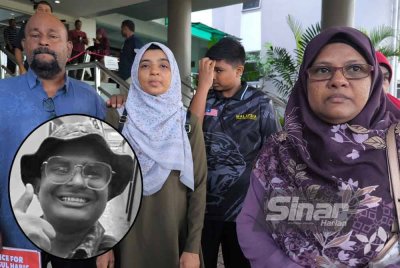 Ummu Haiman Bee (dua dari kiri) hadir ke Mahkamah Tinggi Shah Alam pada Selasa bersama ahli keluarganya. Foto Sinar Harian.
