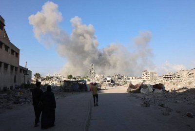 Sekurang-kurangnya 20 orang terbunuh dalam serangan udara Israel pada 25 Ogos, termasuk lima wartawan, apabila serangan itu mengenai sebuah hospital di bahagian selatan Gaza. Foto AFP