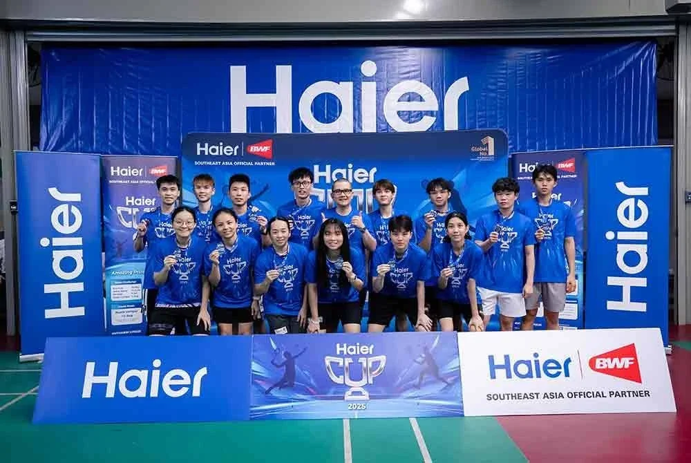 Para pemenang Haier Cup 2025 tidak melepaskan peluang untuk merakam gambar kenangan dan bakal mewakili negara ke peringkat serantau Haier Cup bermula Oktober nanti.