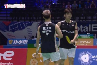 Wei Chong–Kai Wun dipaksa bekerja keras sebelum mara pusingan ketiga Kejohanan Dunia di Paris.