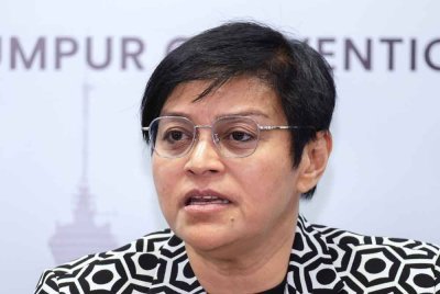 Azalina. Foto Bernama
