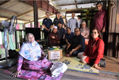 KRT juga menjadi wadah penting dalam menyampaikan aspirasi dan dasar kerajaan kepada rakyat.
