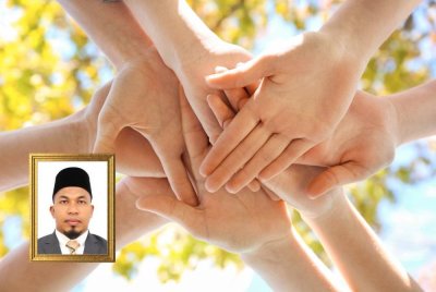 SELIDIKILAH terlebih dahulu program motivasi merangkumi modul, aktiviti dan jurulatihnya. Foto Canva/Gambar kecil: DR MOHD ARUBI