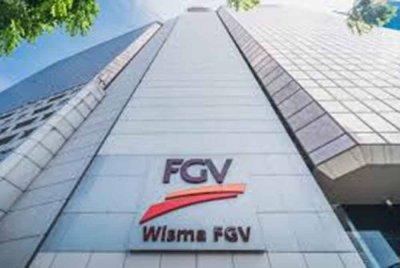 Felda memaklumkan bahawa FGV telah secara rasmi keluar daripada Pasaran Utama Bursa Malaysia Securities Bhd berkuat kuasa pada jam 9 pagi, Khamis.