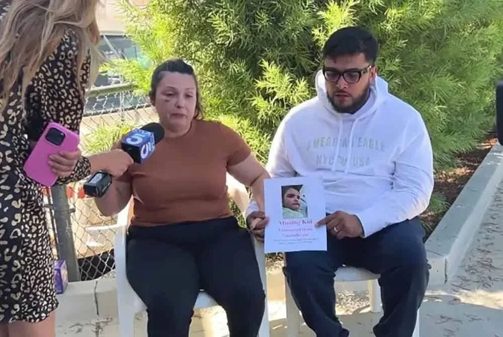 Ibu bapa Emmanuel mendapat liputan media ketika mendakwa anaknya diculik.