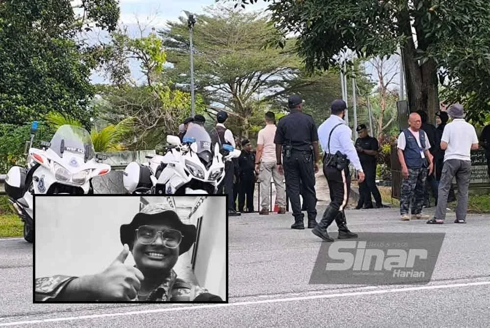 Suasana di Tanah Perkuburan Islam Kampung Rinching Ulu di sini pada Jumaat mula dipenuhi orang ramai susulan penggalian semula kubur seorang kadet Palapes Universiti Teknologi Malaysia (UTM), Allahyarham Syamsul Haris Shamsudin.