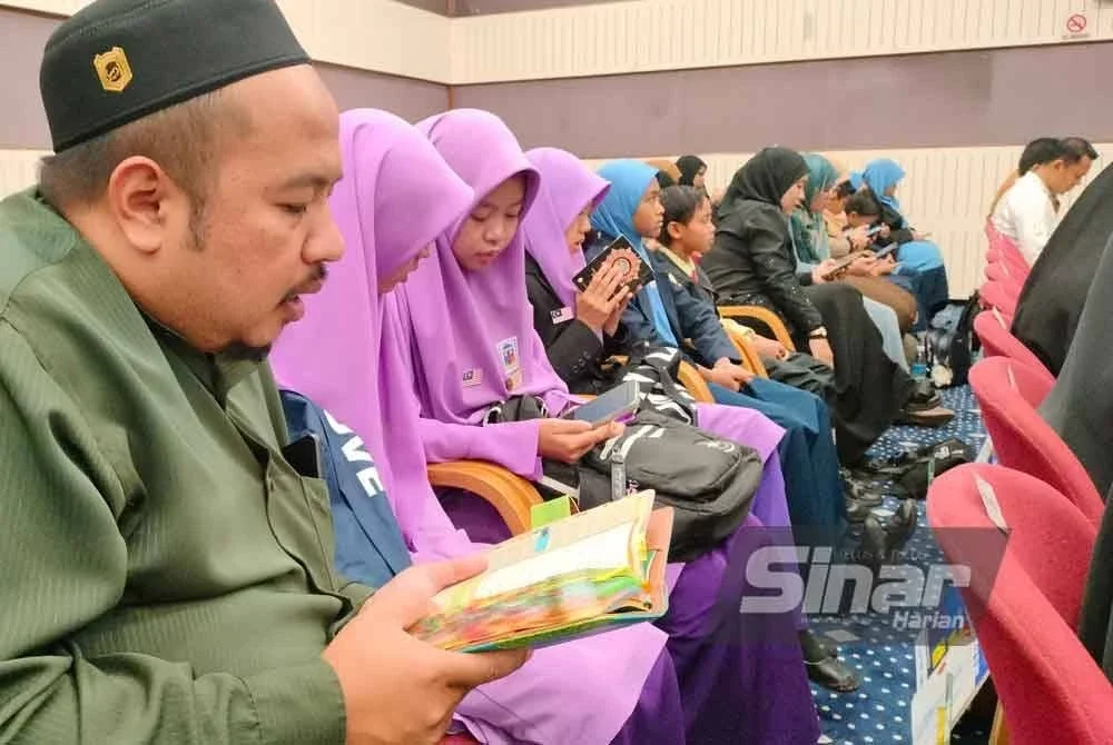Antara peserta yang menyertai Malaysia #QuranHour di Pulau Pinang.