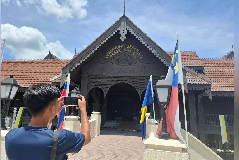 Terowong Sejarah Pasir Salak antara kompenan yang masih dibuka kepada pelawat kerana strukturnya yang masih selamat.