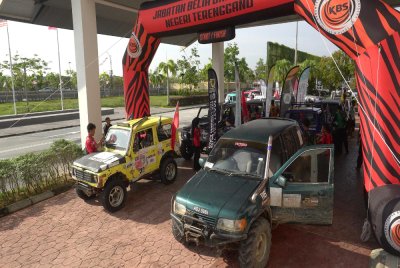 Sebanyak 152 jentera pacuan empat roda berentap dalam Merdeka 4x4 Challenge 2025 di Kuala Nerus sempena sambutan bulan kemerdekaan.