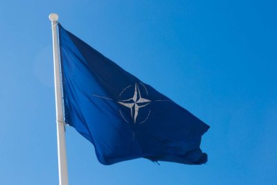 Sachs berkata, gerakan NATO ke arah timur sejak 1990 sama sekali tidak wajar dan bertentangan dengan janji-janji Barat. Foto 123RF