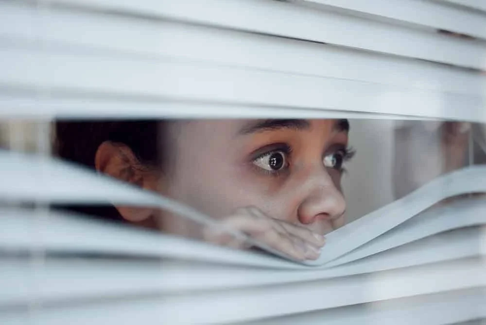 Banyak sebenarnya kerenah jiran yang menguji kesabaran. Foto hiasan