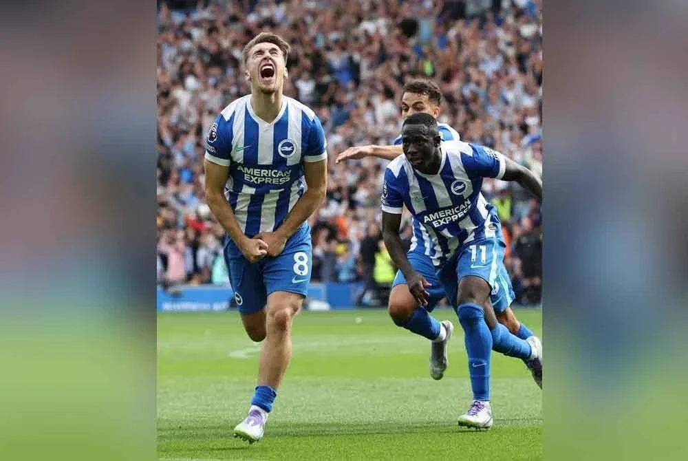 Gruda wira Seagulls ketika berdepan Citizens di Amex. Foto Agensi