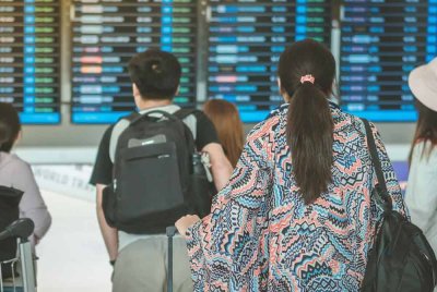 Indonesia wajibkan semua penumpang antarabangsa melengkapkan pengisytiharan ketibaan melalui aplikasi All Indonesia bermula 1 September. Foto 123RF