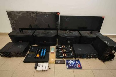 Antara barangan yang dirampas. - foto IPD Iskandar Puteri