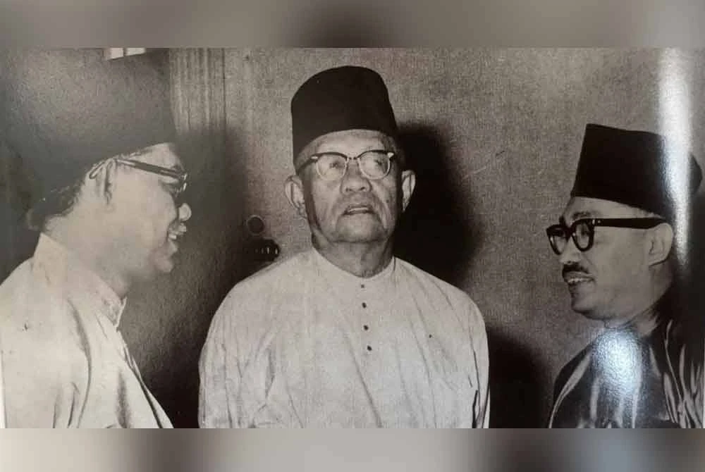 Dari kiri: Abdul Rahman, Suleiman dan Ismail.