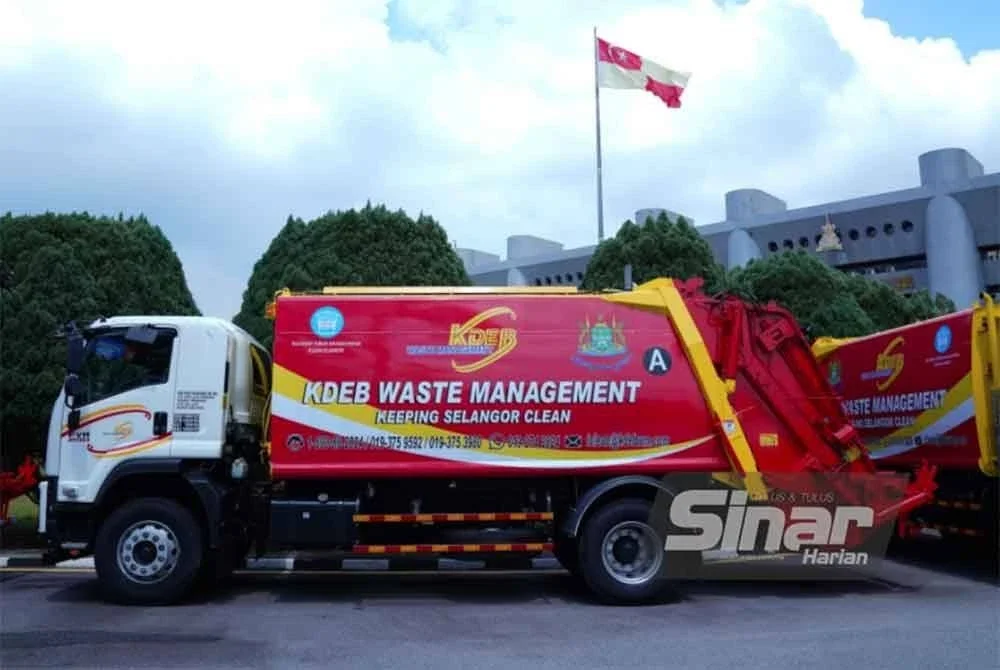 KDEB mengumumkan operasi baharu bagi perkhidmatan kutipan sampah domestik di kawasan pentadbiran MPKj bermula 1 September lalu.
