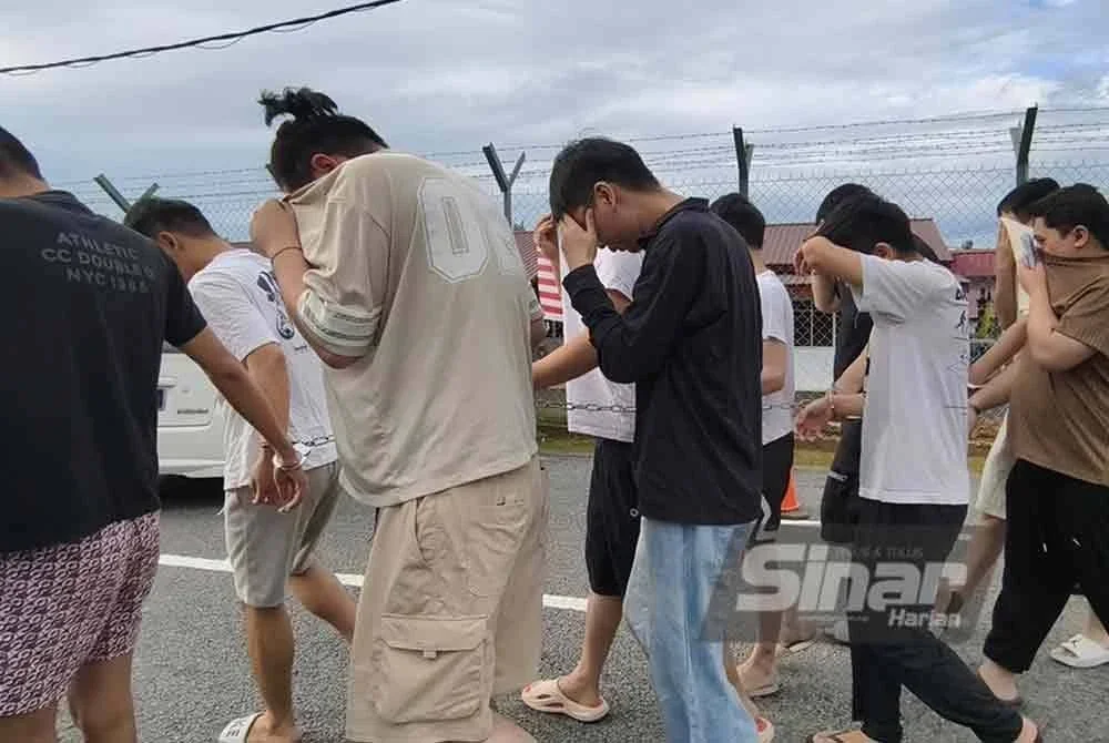 Tiada pengakuan direkodkan kerana kesemua tertuduh tidak memahami bahasa Melayu.