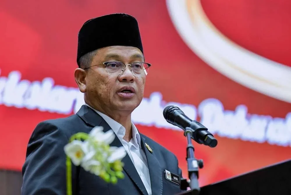 Mohd Na’im ketika menyampaikan ucapan pada Majlis Anugerah Perkhidmatan Cemerlang Tahun 2024 YADIM di Pusat Konvensyen Antarabangsa Putrajaya (PICC) hari ini. Foto Bernama
