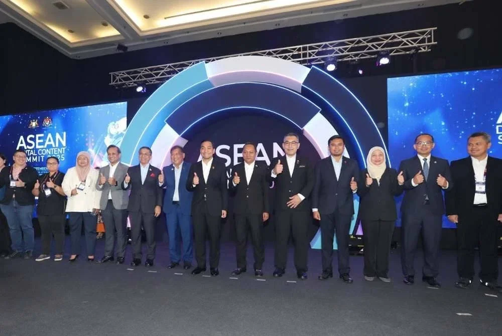 Sidang Kemuncak Kandungan Digital ASEAN (ADCS) 2025 di Pusat Konvensyen Antarabangsa Persada Johor Bahru.