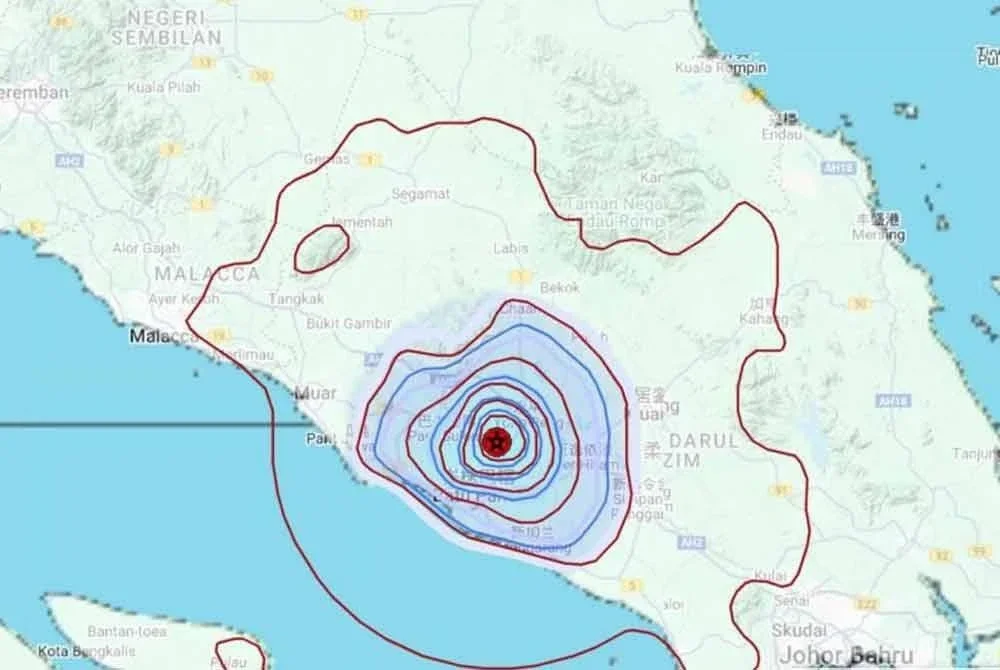 Gempa bumi lemah 2.9 magnitud direkodkan MetMalaysia di Sri Medan, Parit Sulong Batu Pahat pada Rabu.