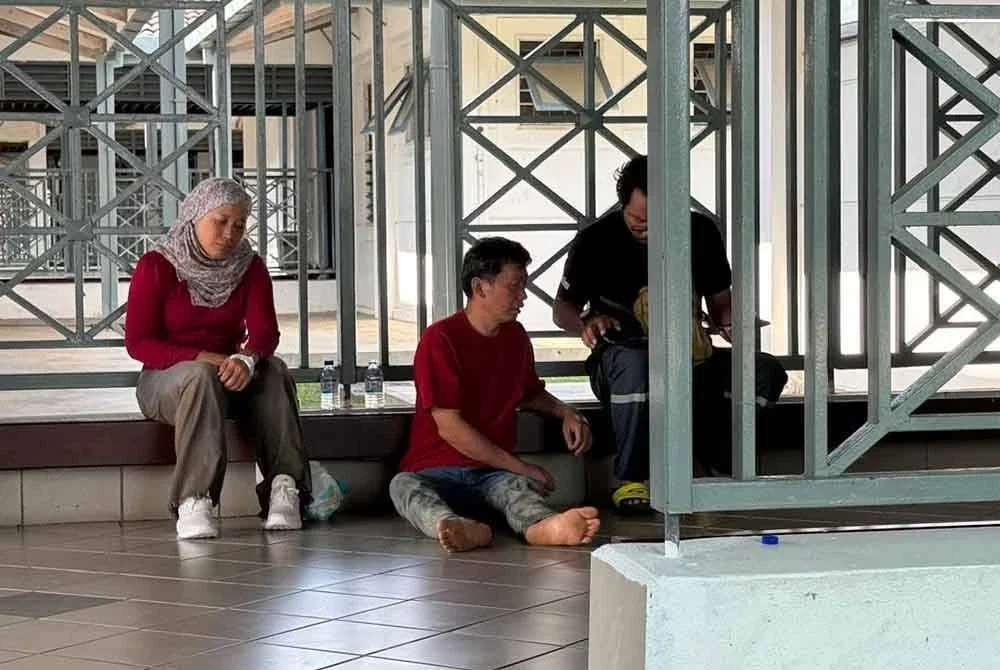 Ibu bapa mangsa masih terkejut dengan kejadian menimpa dua anak mereka.
