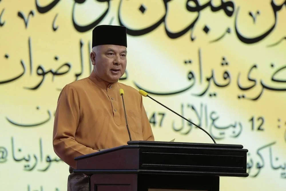 Sultan Nazrin menyampaikan titah sempena Majlis Sambutan Maulidur Rasul 1447 Hijrah peringkat negeri Perak di Pusat Konvensyen Casuarina pada Khamis.
