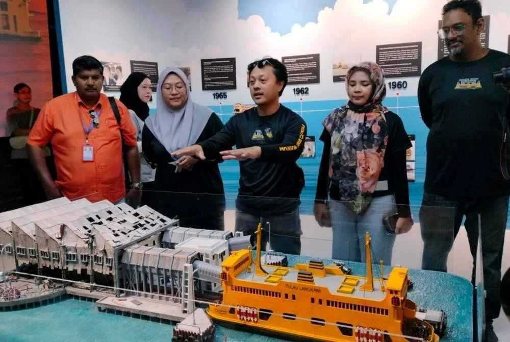 Abdul Hadi menceritakan sejarah tragedi jeti runtuh yang pernah berlaku sebelum ini.