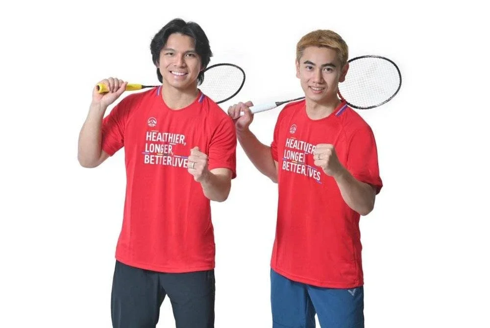 Sze Fei (kanan) dan Nur Izzuddin bakal menggalas cabaran negara pada Terbuka Hong Kong bermula Selasa. Foto Agensi