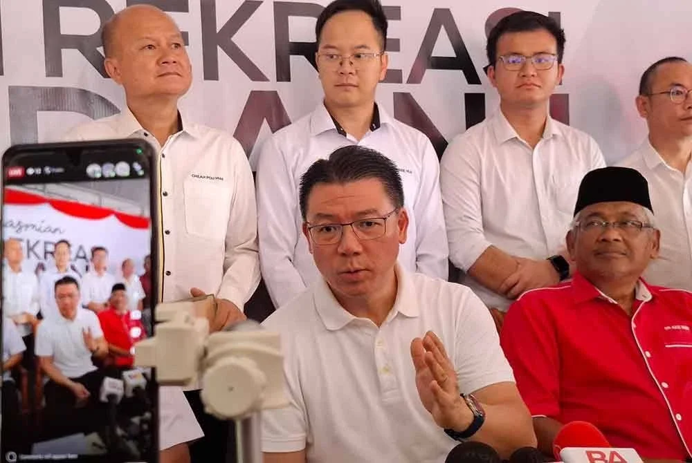 Kor Ming bercakap kepada pemberita pada Sabtu.