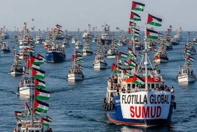 Flotila pertama dari Barcelona sudah berlayar selama hampir seminggu.