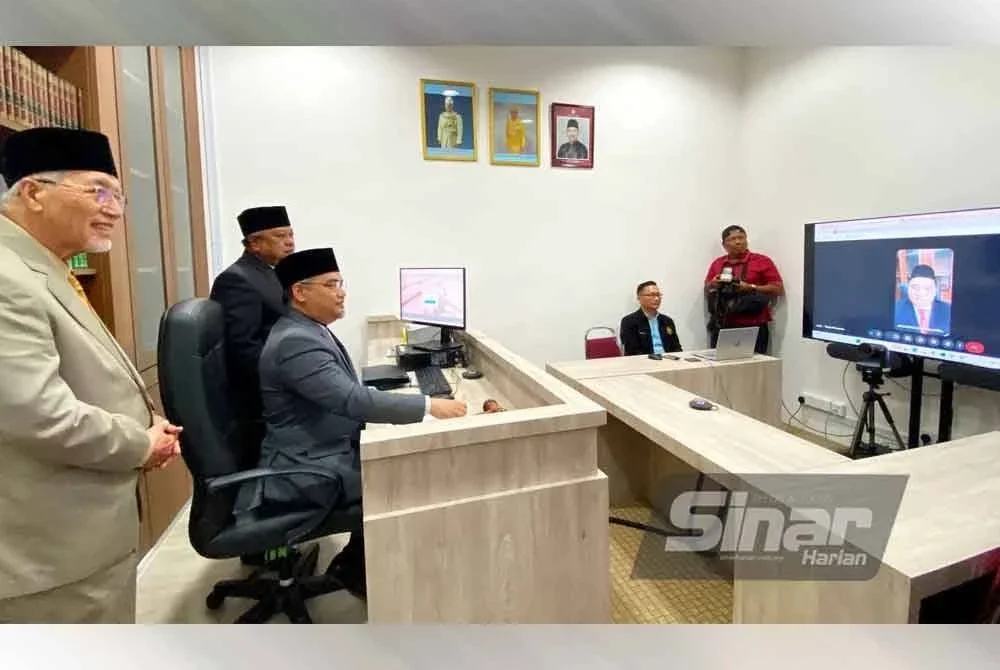 Mahkamah Syariah Kelantan menjadi negeri kedua selepas Sarawak yang mempunyai Mahkamah Teknologi yang membolehkan prosiding perbicaraan dijalankan secara dalam talian.