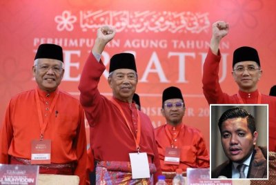 Perhimpunan Agung Tahunan Bersatu yang berakhir pada Ahad meluluskan usul menamakan Muhyiddin sebagai calon Perdana Menteri ke-11 dari Bersatu. (Gambar kecil: Dr Afif)