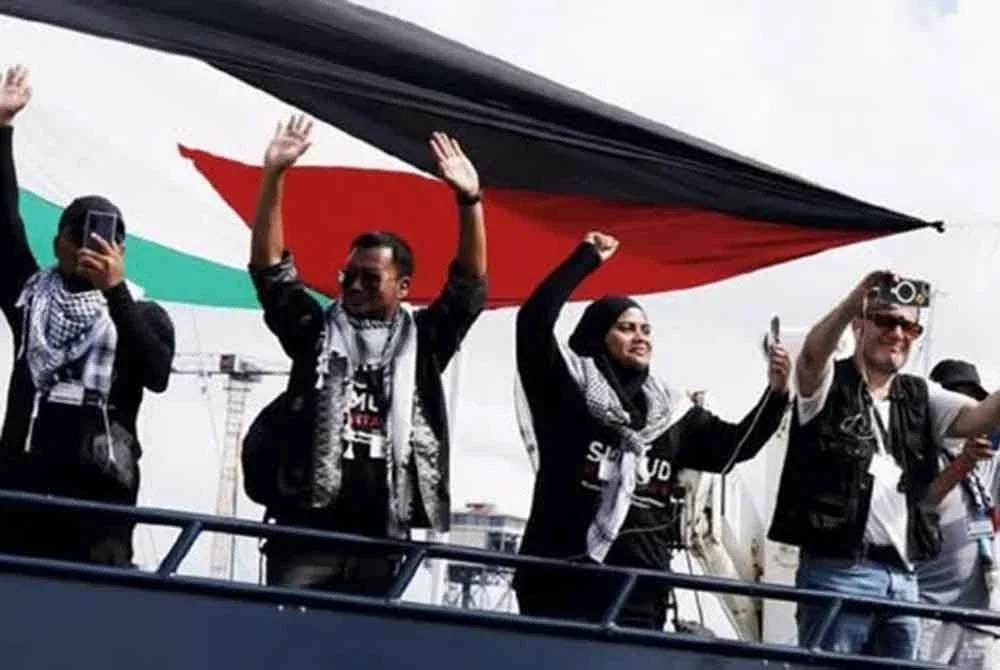 Pasukan misi kemanusiaan Global Sumud Flotilla (GSF) ke Gaza.