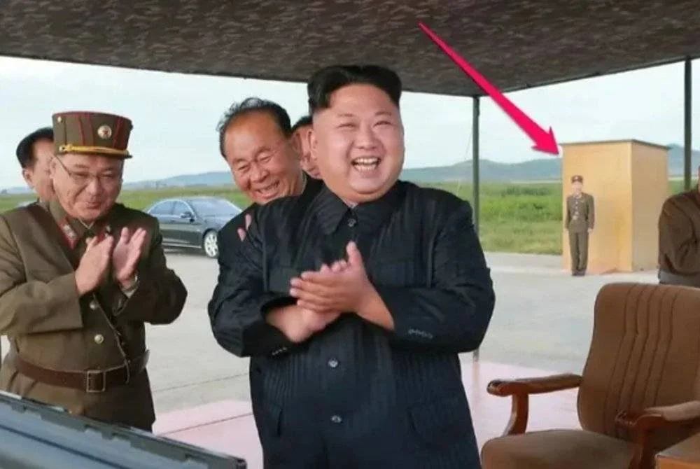 Agensi Berita Pusat Korea (KCNA) mendedahkan pemimpin Korea Utara, Kim Jong-un, sentiasa membawa tandas peribadi ketika melakukan lawatan rasmi ke luar negara bagi tujuan keselamatan. Foto Agensi