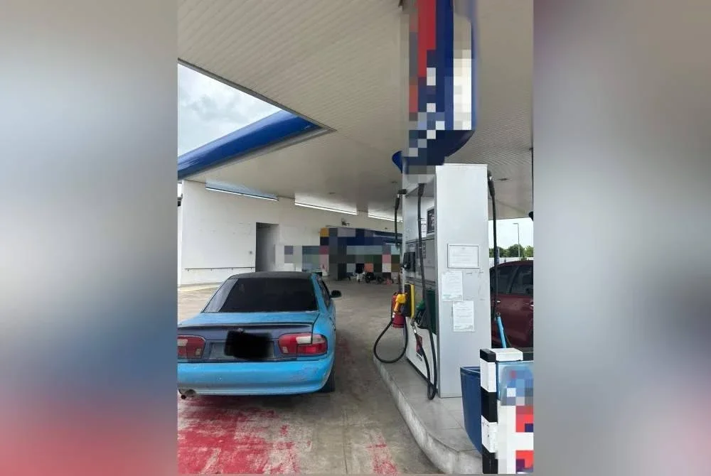 Salah satu Proton Wira yang disita dalam operasi berkenaan. Foto KPDN