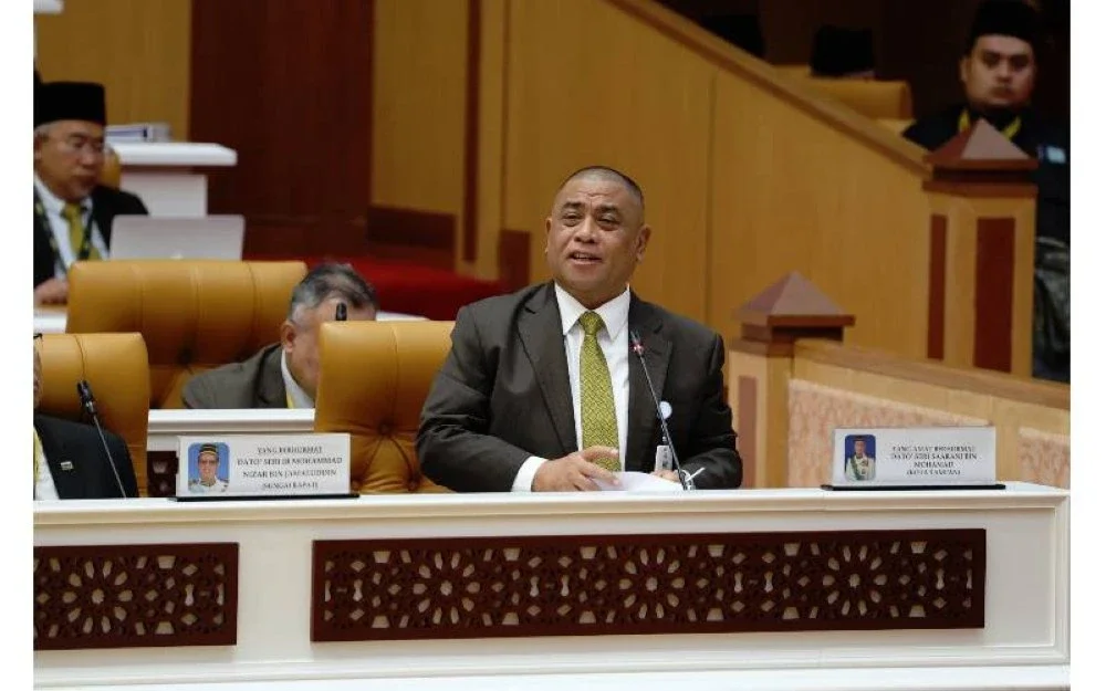 Saarani ketika menjawab soalan lisan sempena Sidang DUN Perak di Bangunan Perak Darul Ridzuan di Ipoh pada Rabu.