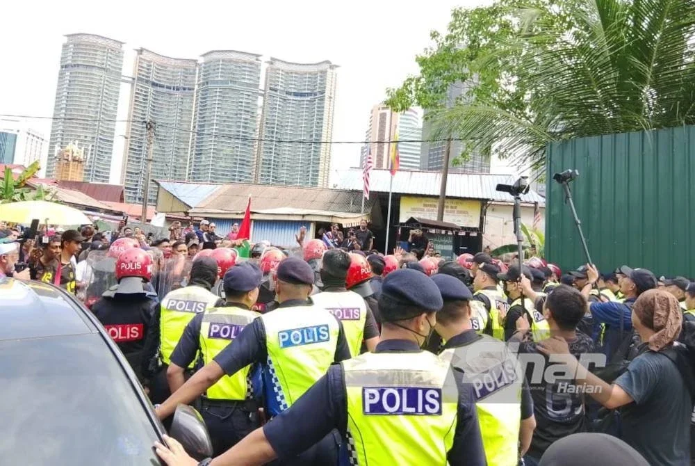 Polis menegaskan tiada toleransi terhadap mana-mana pihak yang berdegil atau melanggar undang-undang sepanjang operasi berlangsung.