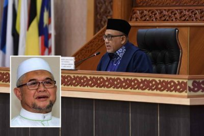 Mohammad Zahir memutuskan bahawa usul untuk memendekkan penggantungan Razman menghadiri Sidang DUN Perak. GAMBAR URUSETIA DEWAN NEGERI PERAK (Gambar kecil: Razman Zakaria)