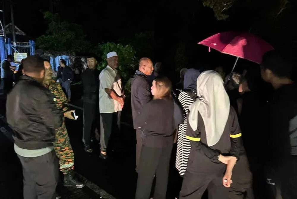 Kesemua mereka berjaya dikesan pada jam 4.30 pagi.