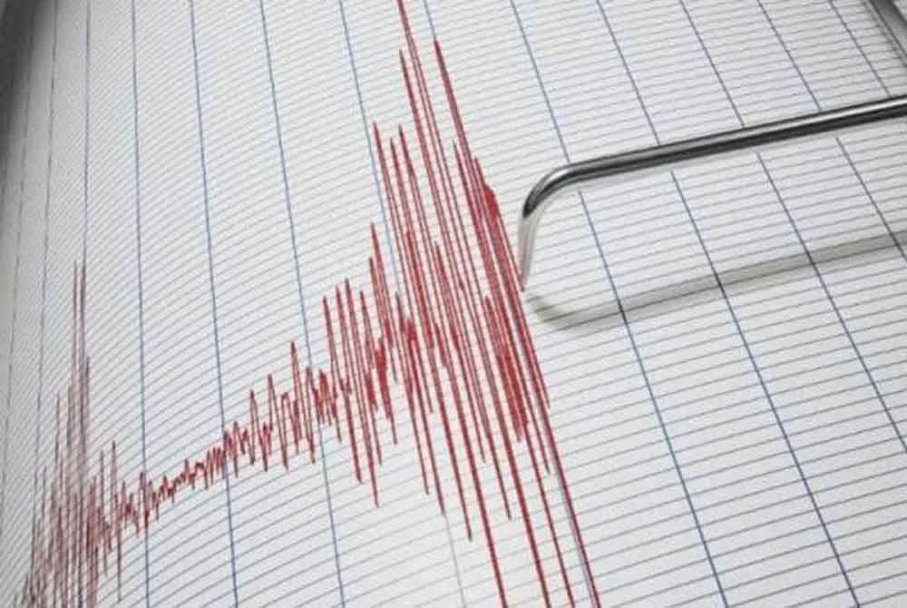 Satu gempa bumi kuat berukuran 7.3 pada skala Richter berlaku berhampiran Pantai Timur Kamchatka, Rusia pada 10.37 pagi Sabtu. Gambar hiasan