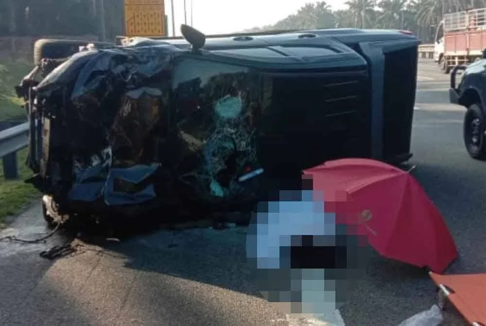 Seorang lelaki maut selepas tercampak keluar dan ditimpa kenderaan pacuan empat roda dalam kemalangan di Lebuhraya PLUS berhampiran Nilai.